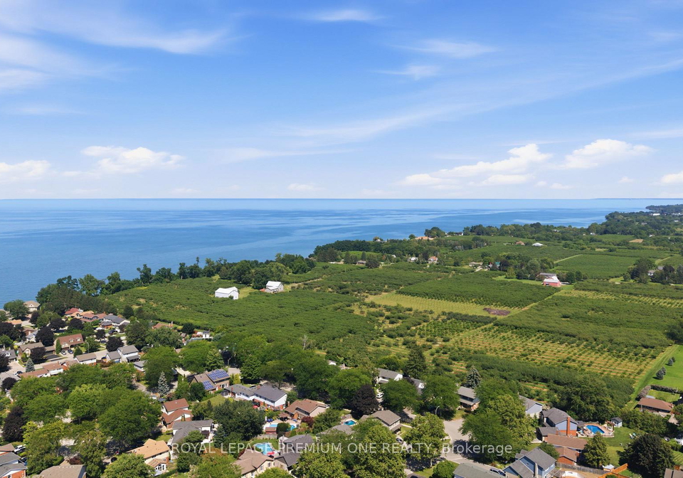 44-conrad-place-grimsby-ontario-x13690092