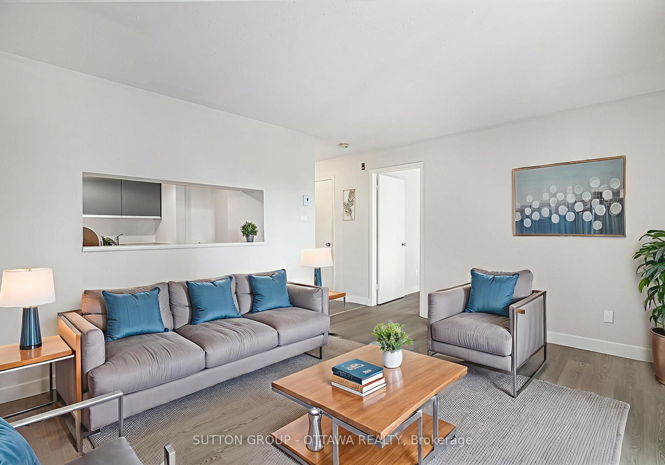 270-brittany-drive-ottawa-ontario-x13690142