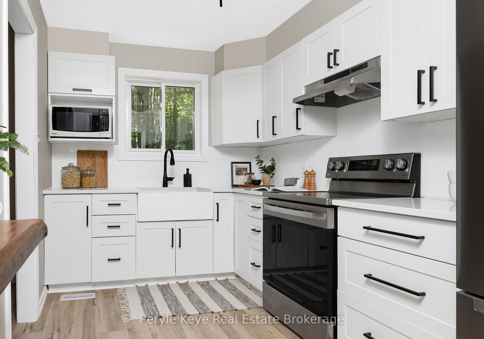 820-manitoba-street-bracebridge-ontario-x13690194