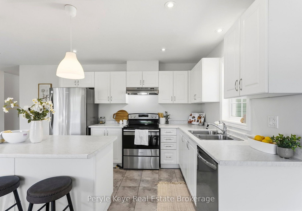 81-douglas-drive-bracebridge-ontario-x13690250