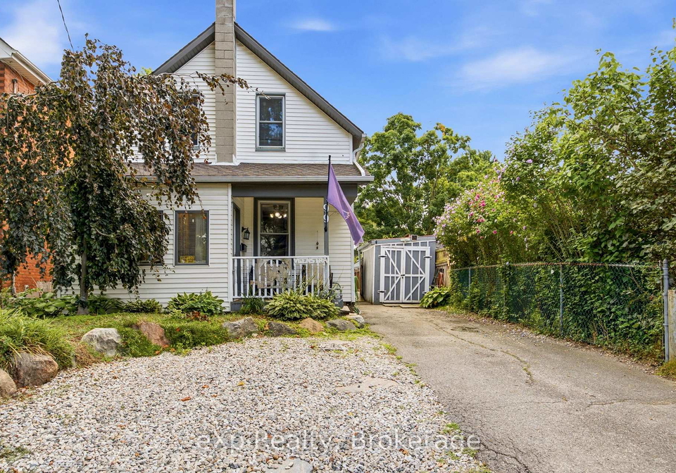 99-dufferin-street-stratford-ontario-x13690258