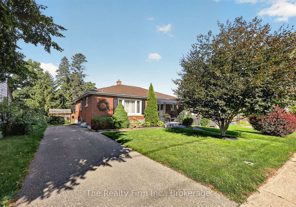 14-east-park-drive-woodstock-ontario-x13690274