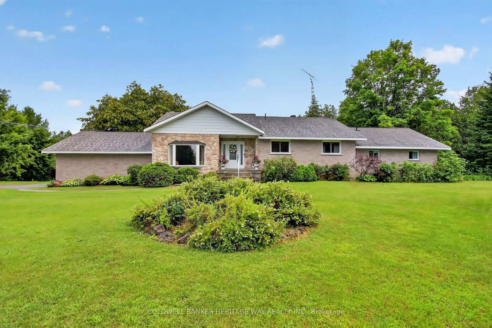 8344-hwy-15-highway-beckwith-ontario-x13690348