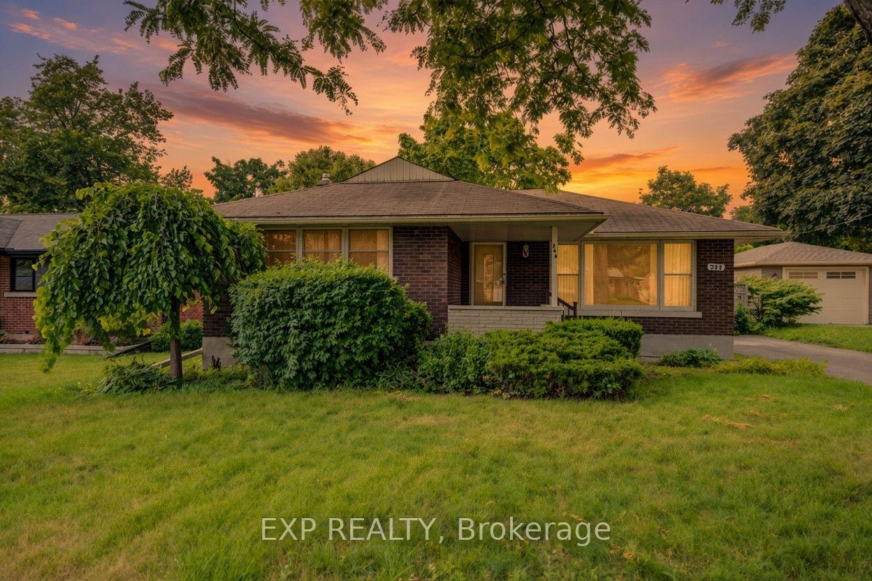 244-royal-street-waterloo-ontario-x13690372