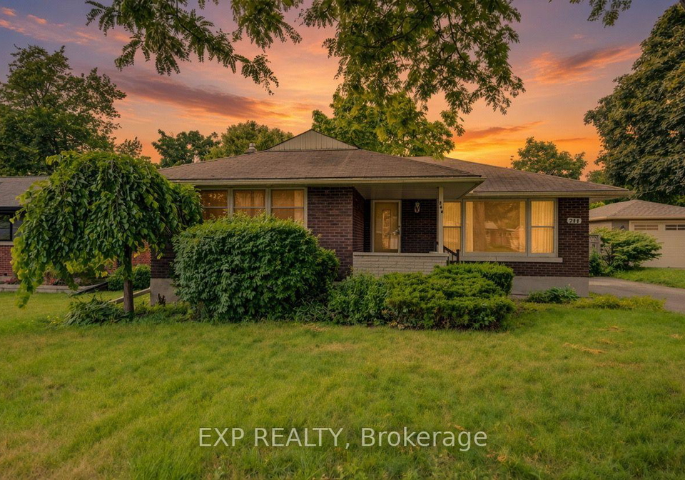244-royal-street-waterloo-ontario-x13690372