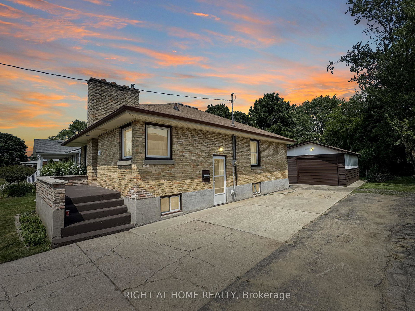 326-avondale-road-london-east-ontario-x13690484