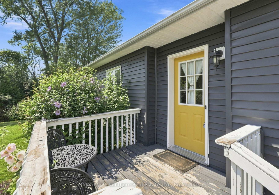 2494-salem-road-prince-edward-county-ontario-x13690524