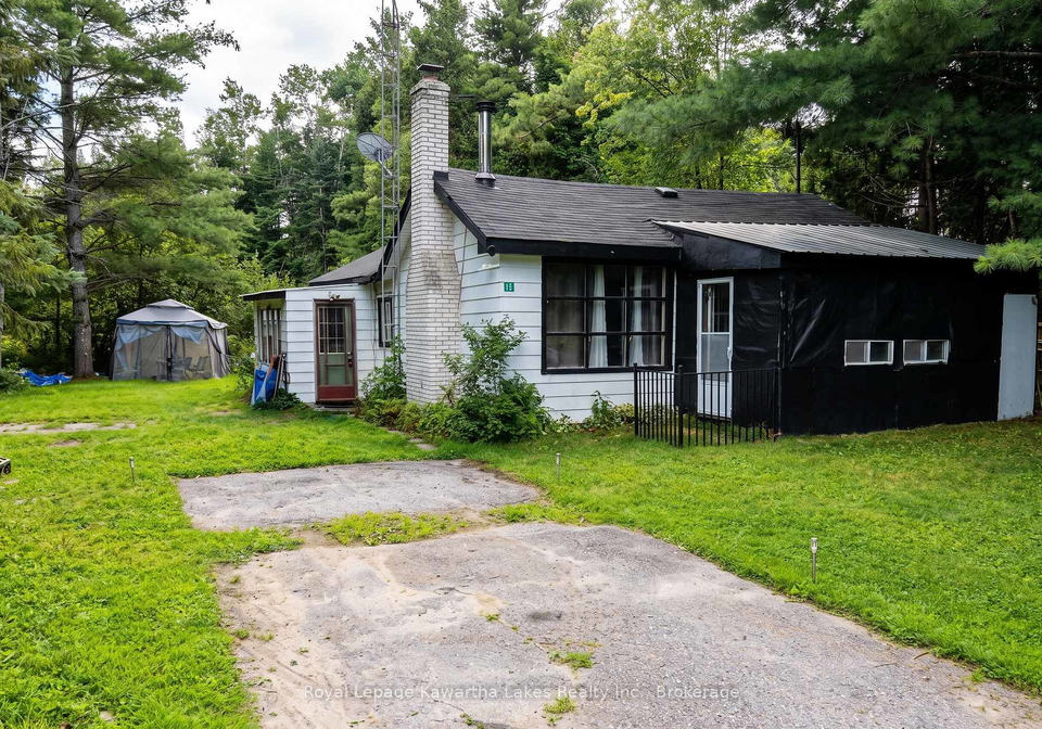 15-cockburn-street-kawartha-lakes-ontario-x13690540