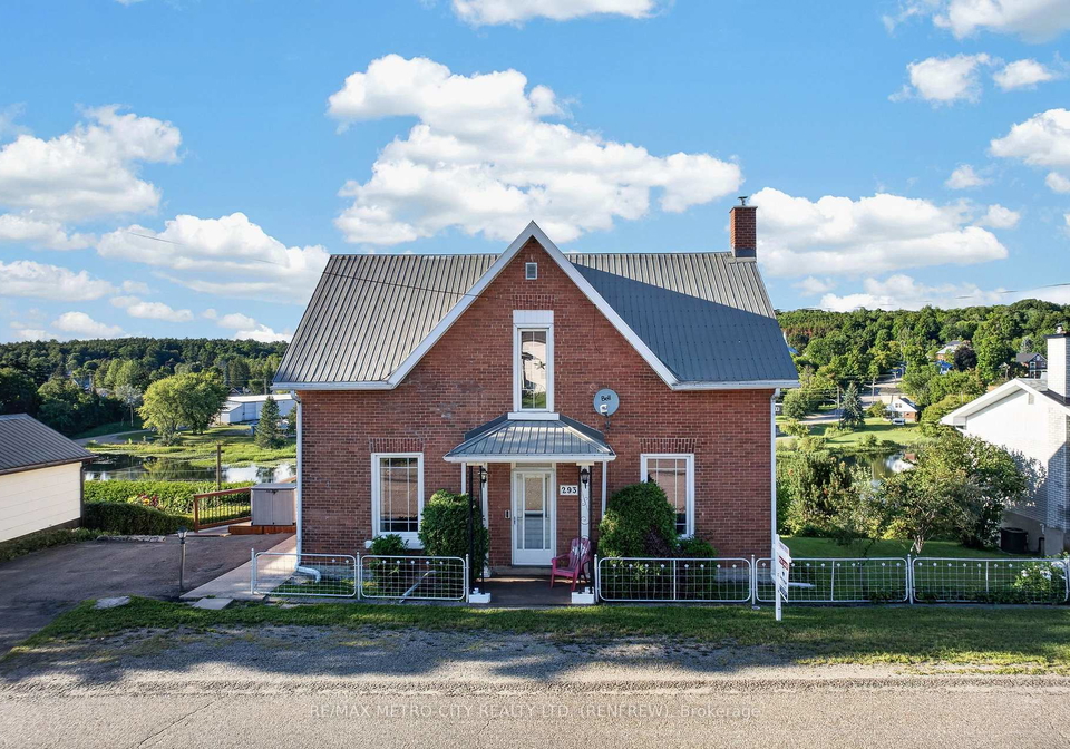 293-queen-street-bonnechere-valley-ontario-x13690610