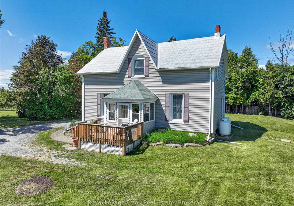 1375-holden-road-selwyn-ontario-x13690748