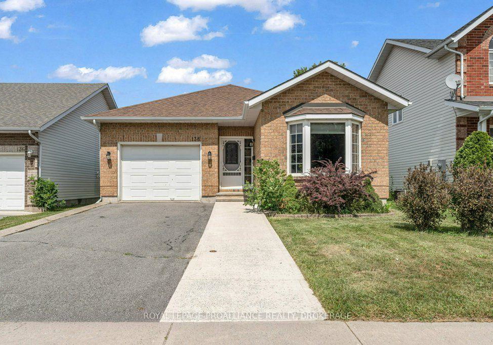 138-dalgleish-avenue-kingston-ontario-x13690754