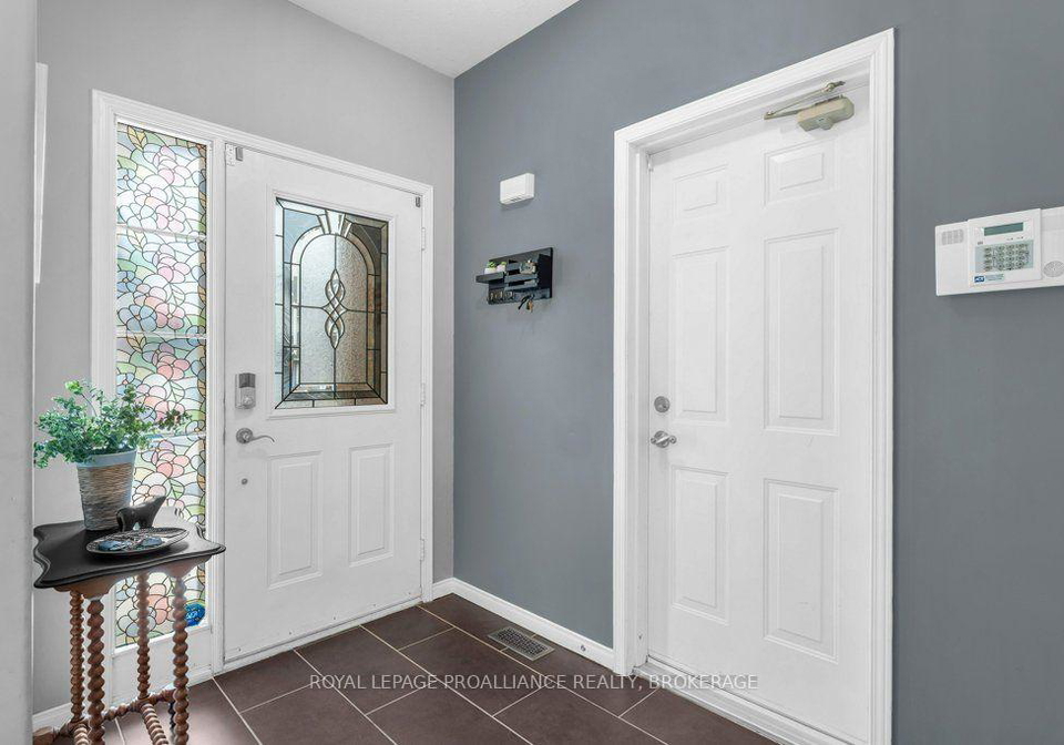 138-dalgleish-avenue-kingston-ontario-x13690754