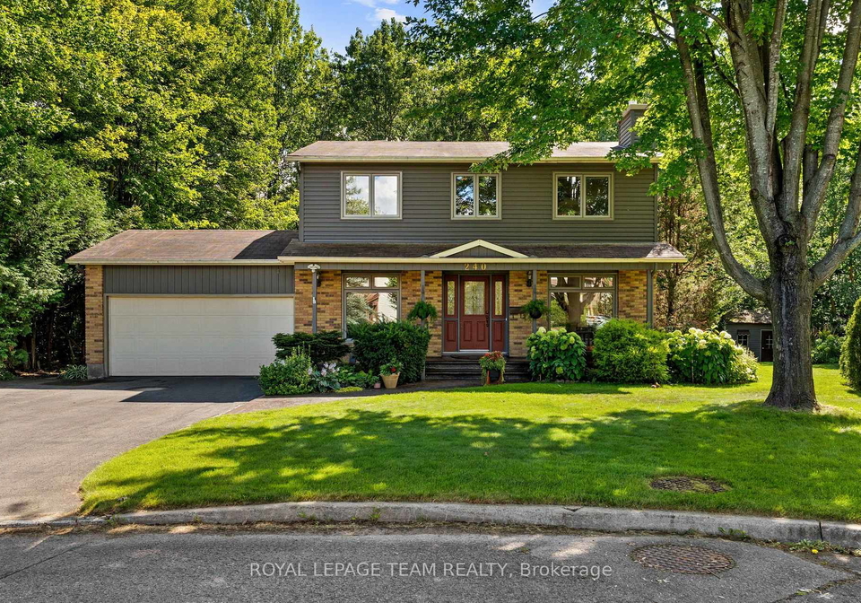 240-hoylake-crescent-ottawa-ontario-x13690766