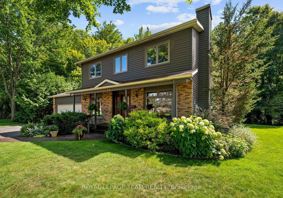240-hoylake-crescent-ottawa-ontario-x13690766