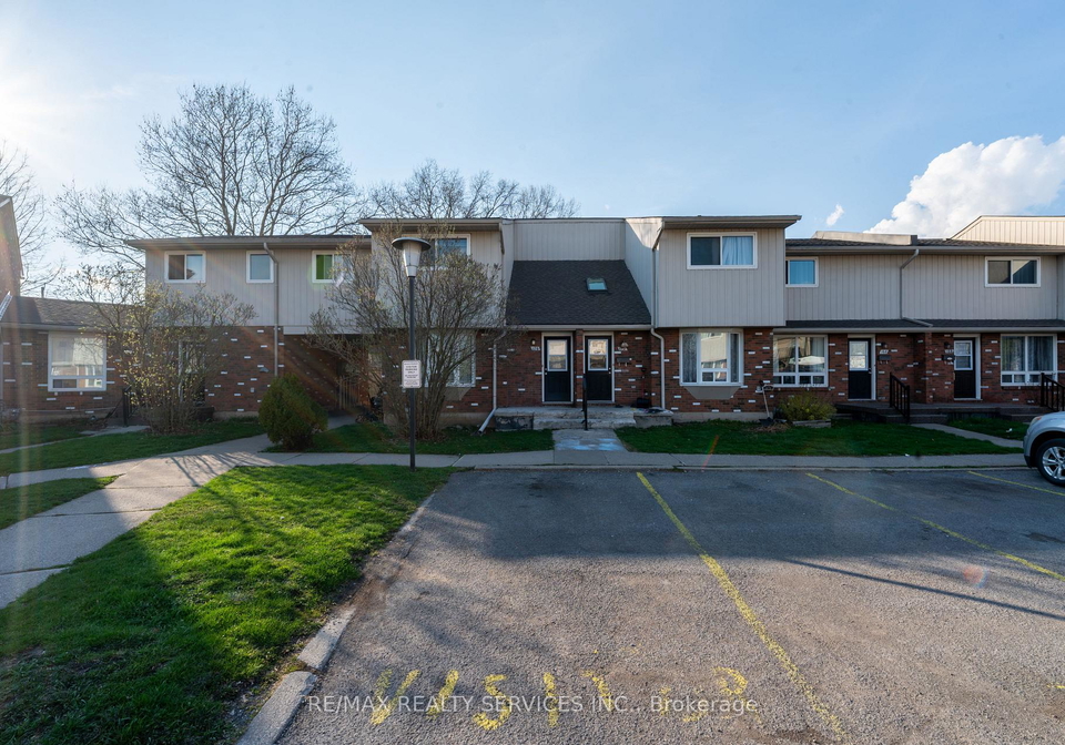 100-brownleigh-avenue-welland-ontario-x13690856