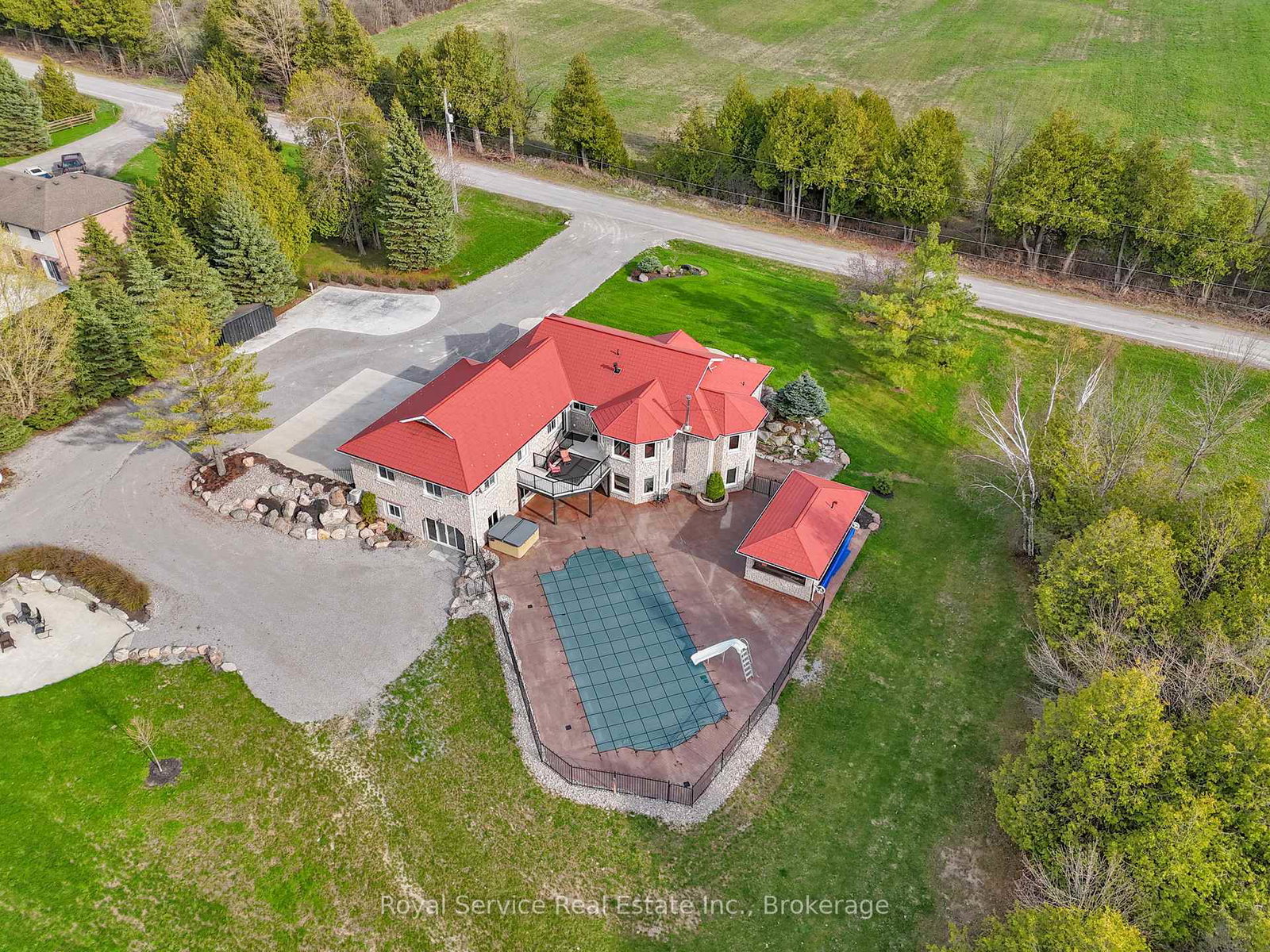 310-viner-line-selwyn-ontario-x13690884