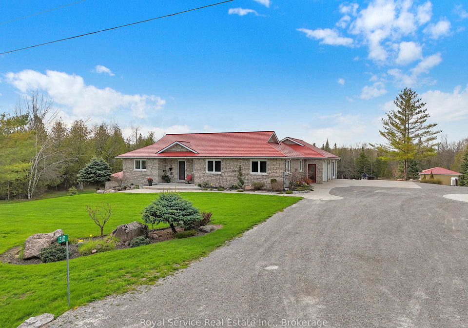 310-viner-line-selwyn-ontario-x13690884