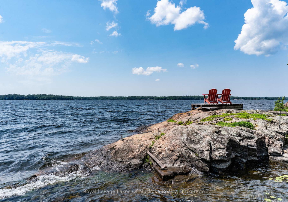 1-island-2sl-island-gravenhurst-ontario-x13690910