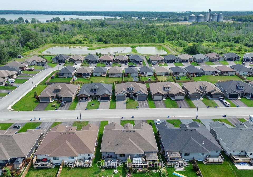 57-hillside-meadows-drive-quinte-west-ontario-x13690946