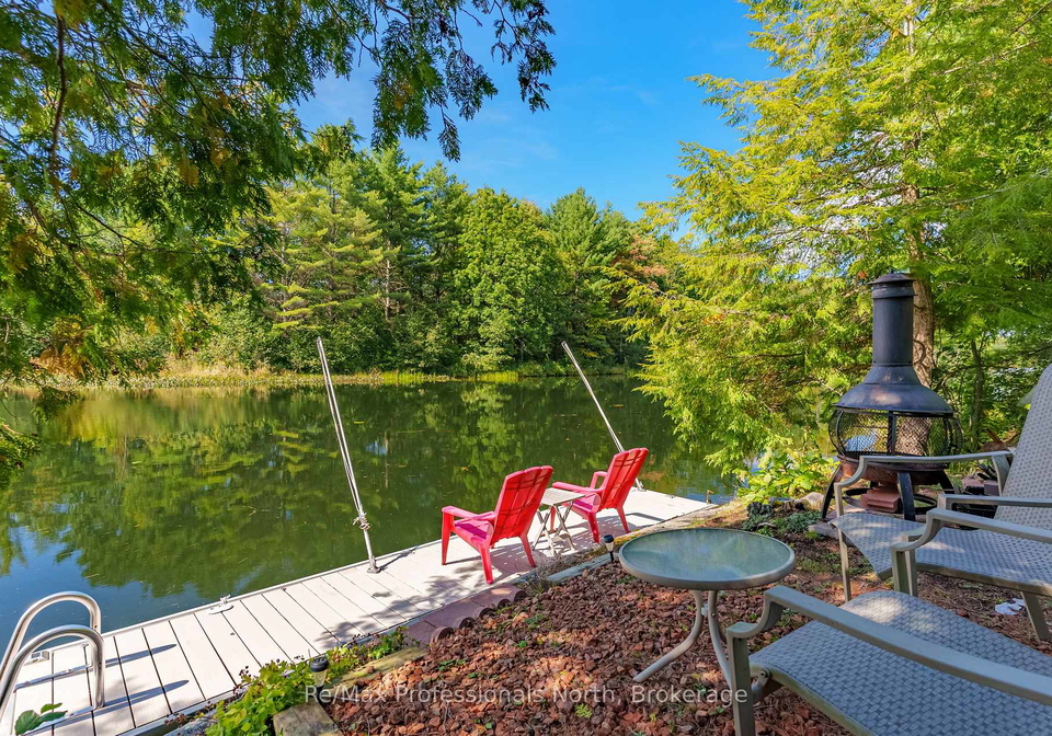 1005-laidlaw-avenue-gravenhurst-ontario-x13691020
