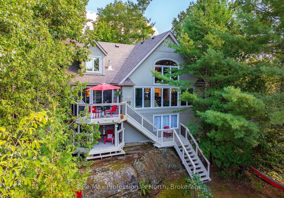 1005-laidlaw-avenue-gravenhurst-ontario-x13691020