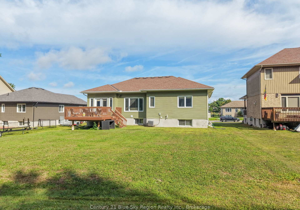 24-osprey-crescent-callander-ontario-x13691056