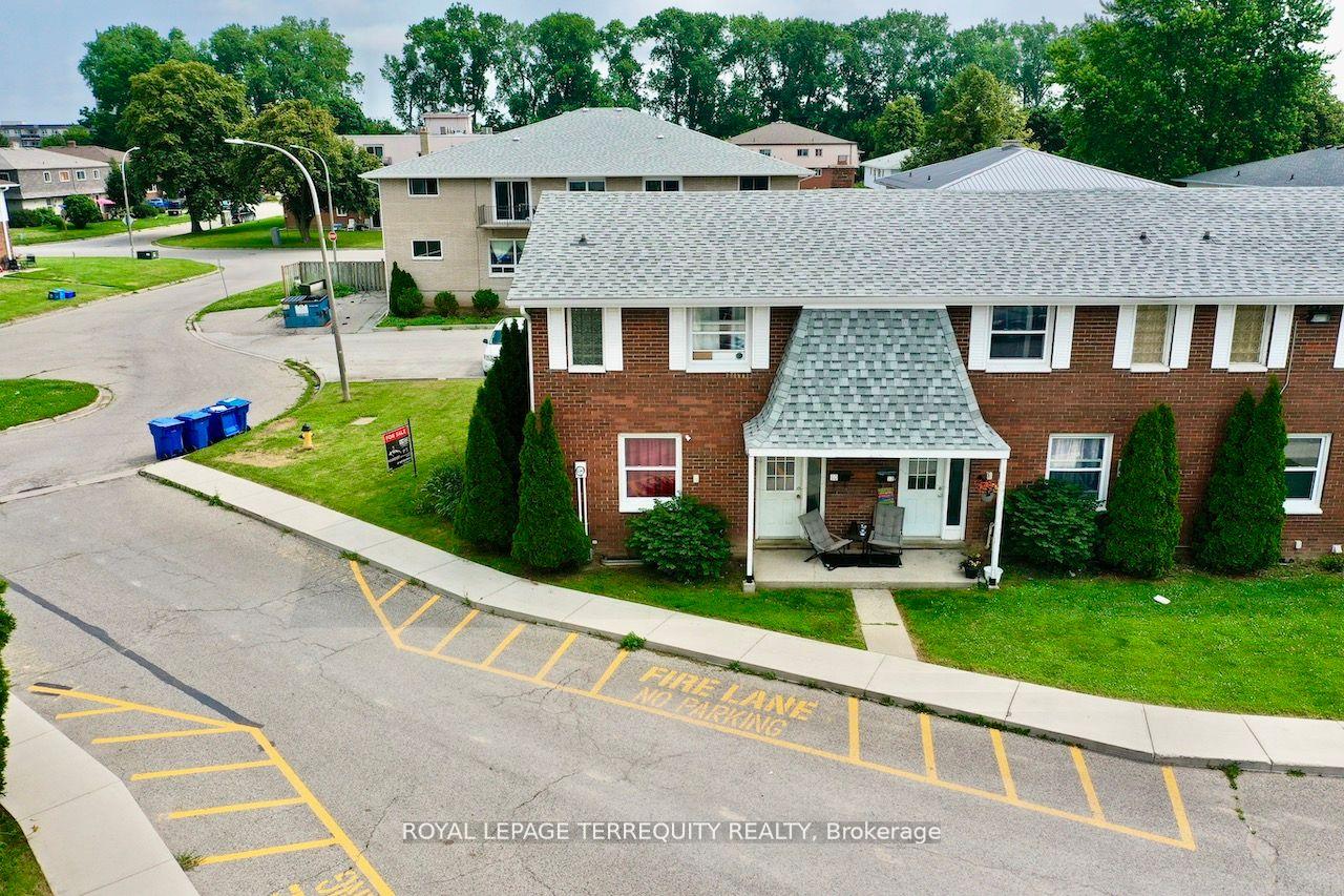 10-orchard-place-chatham-kent-ontario-x13691136