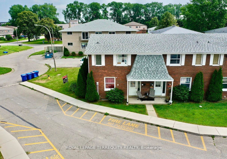 10-orchard-place-chatham-kent-ontario-x13691136