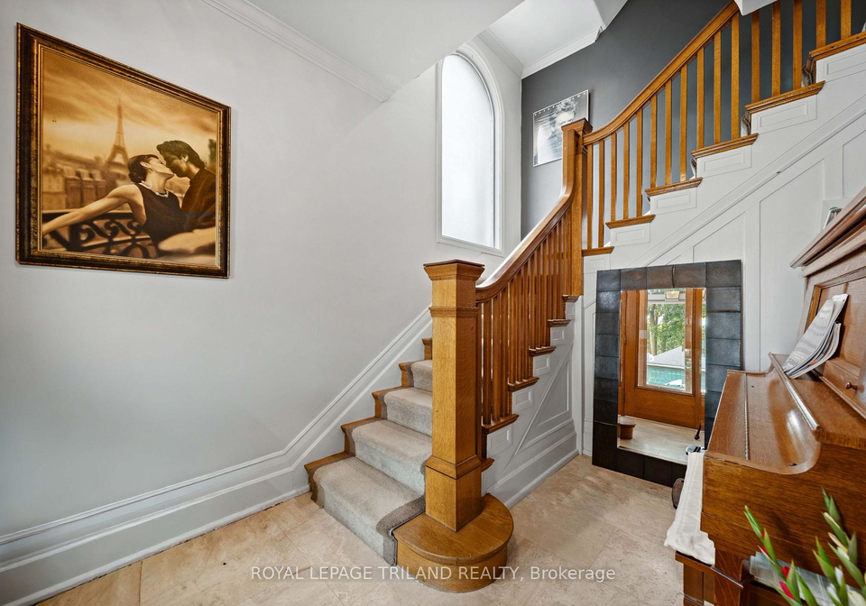 98-central-avenue-london-east-ontario-x13691224