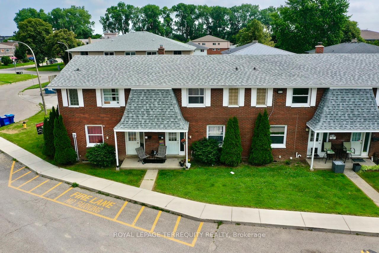 12-orchard-place-chatham-kent-ontario-x13691236