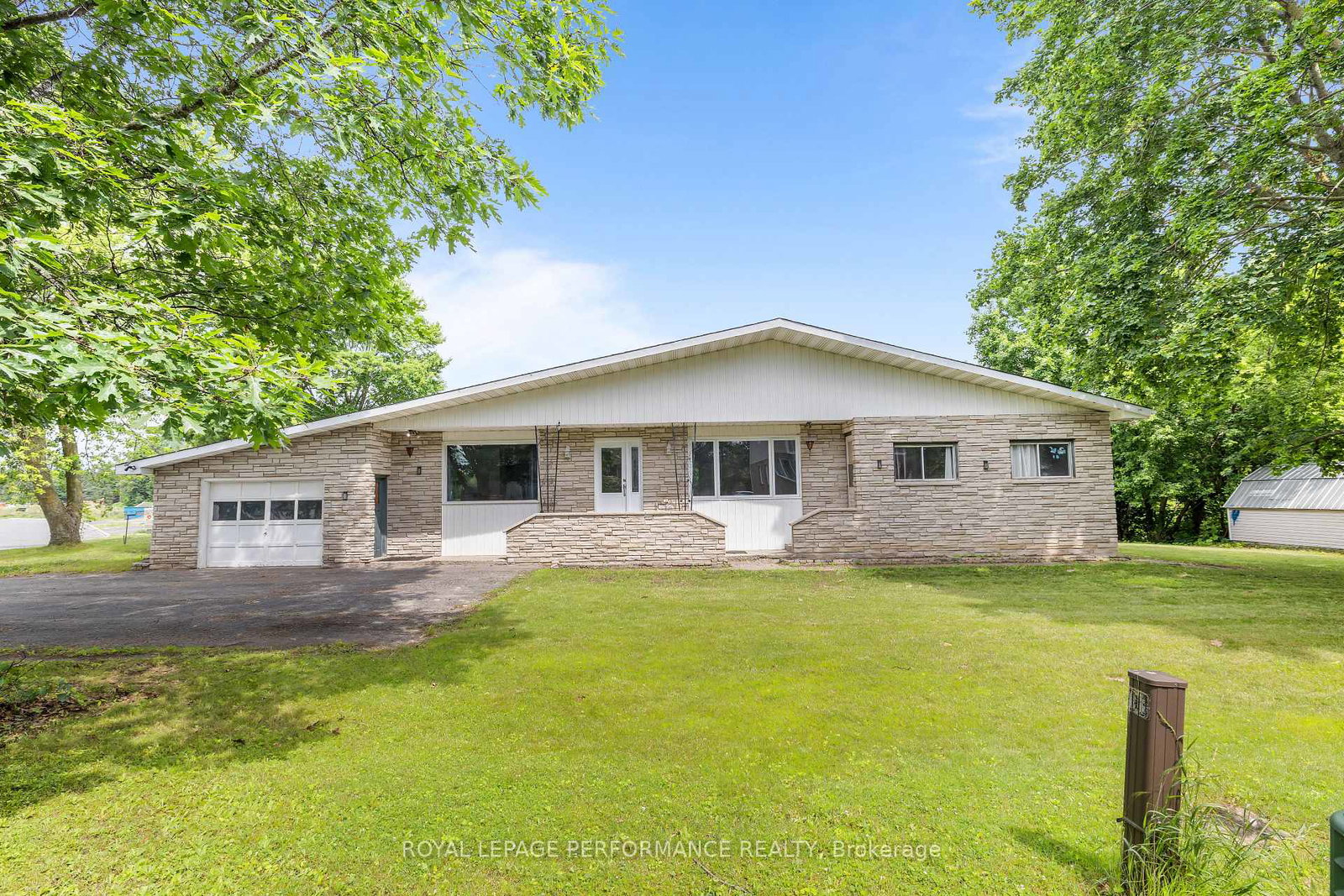 438-voyageur-place-russell-ontario-x13691312