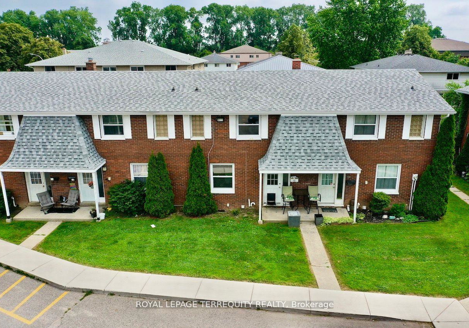 14-orchard-place-chatham-kent-ontario-x13691376