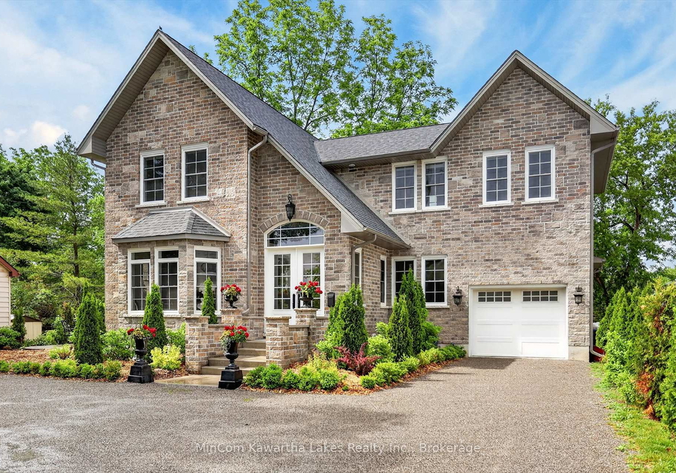 126-maria-street-peterborough-ontario-x13691546