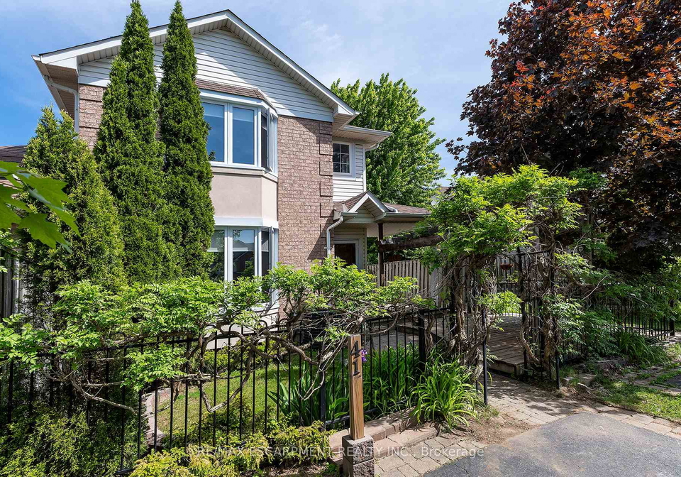 41-valridge-drive-hamilton-ontario-x13691564