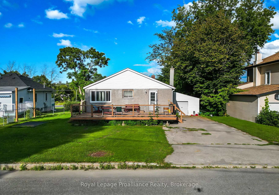 10-wooler-road-quinte-west-ontario-x13691594