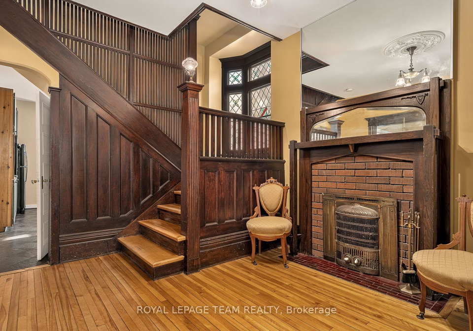 139-fourth-avenue-ottawa-ontario-x13691632