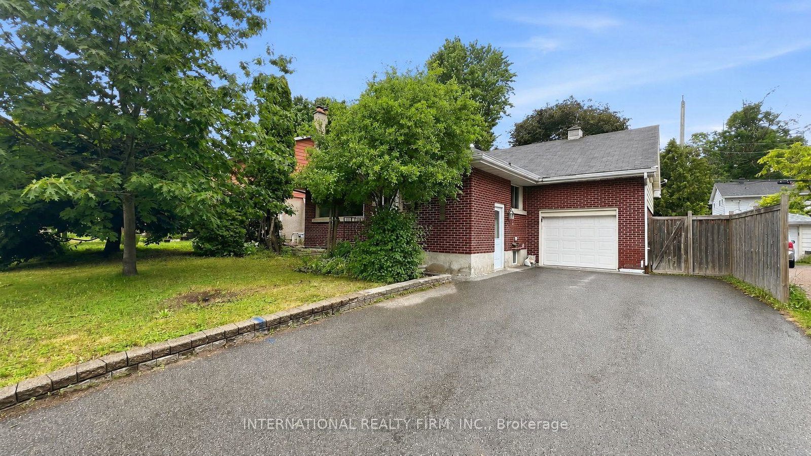 1213-erindale-drive-ottawa-ontario-x13691950