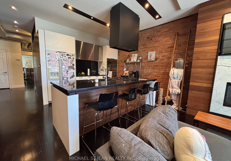 301-james-street-n-hamilton-ontario-x13692148