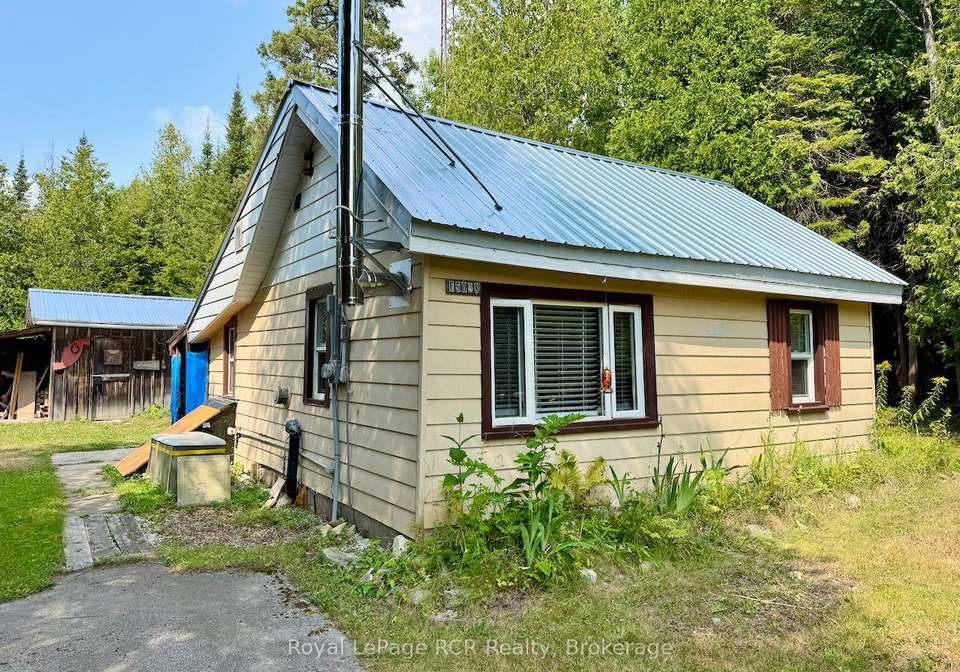 568-stokes-bay-road-northern-bruce-peninsula-ontario-x13692186