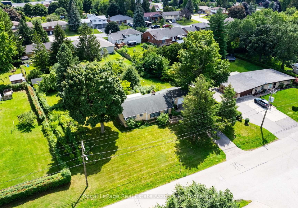 27-rothsay-avenue-kitchener-ontario-x13692246