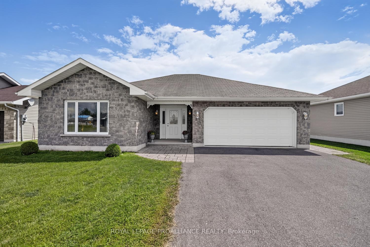 10726-west-end-terrace-e-south-dundas-ontario-x13692342