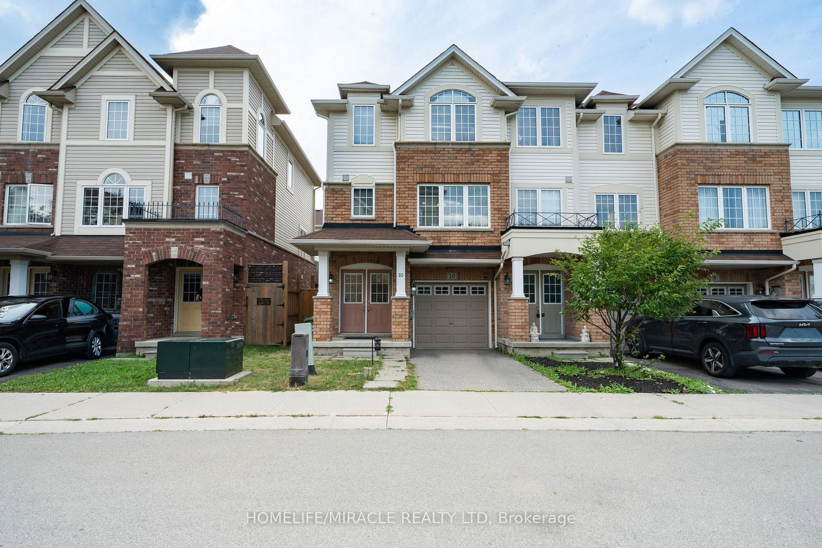 10-kenridge-terrace-hamilton-ontario-x13692438