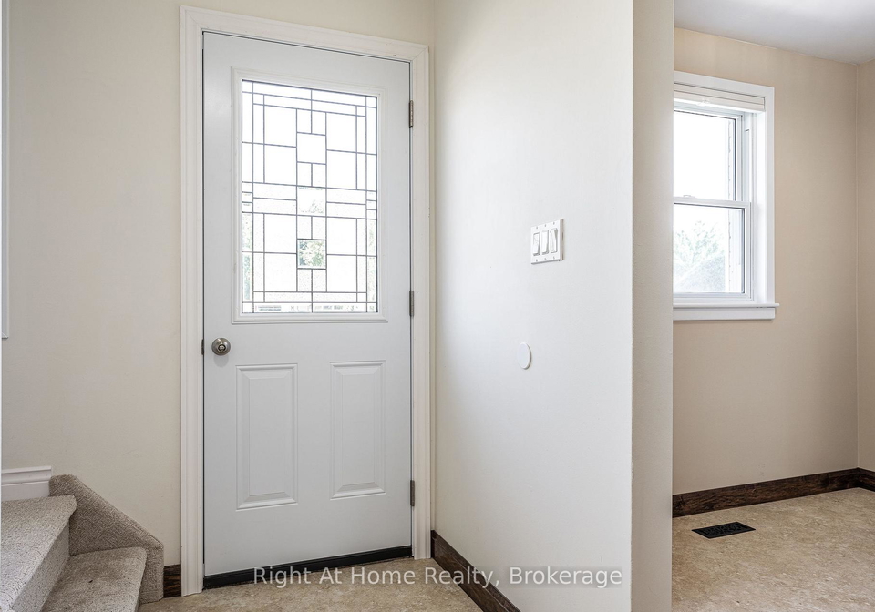 65-maple-avenue-stratford-ontario-x13692490