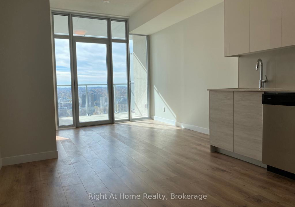 60-frederick-street-kitchener-ontario-x13692516