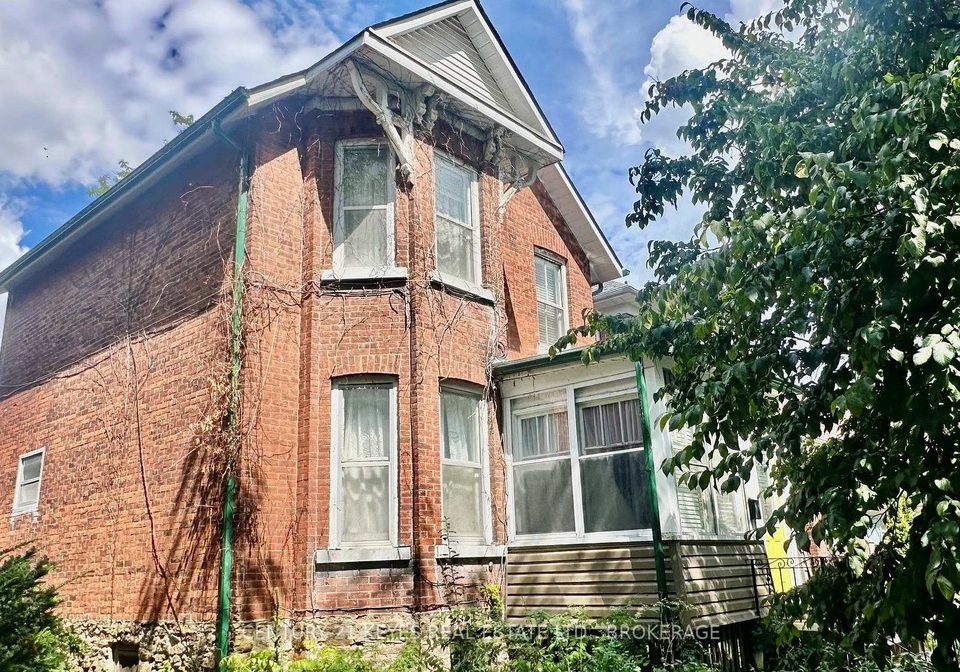 216-brock-street-gananoque-ontario-x13692524