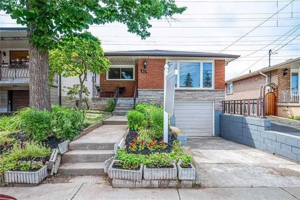 49-selkirk-avenue-hamilton-ontario-x13692606