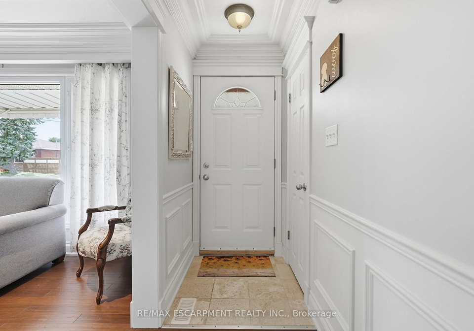 3-mitchell-avenue-hamilton-ontario-x13692624