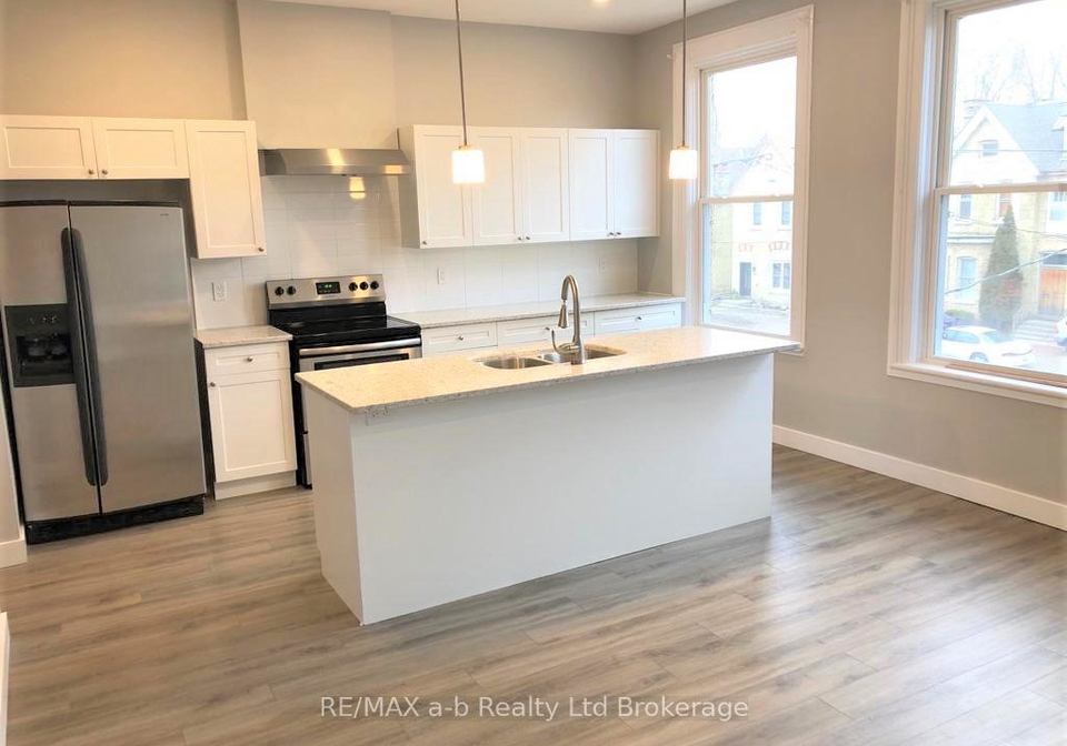 44-stanley-street-london-south-ontario-x13692670