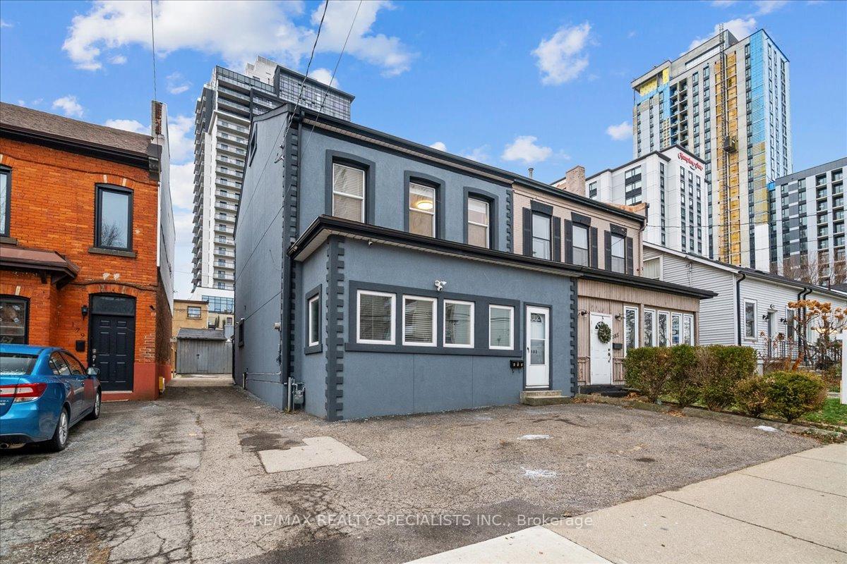 183-market-street-hamilton-ontario-x13692758
