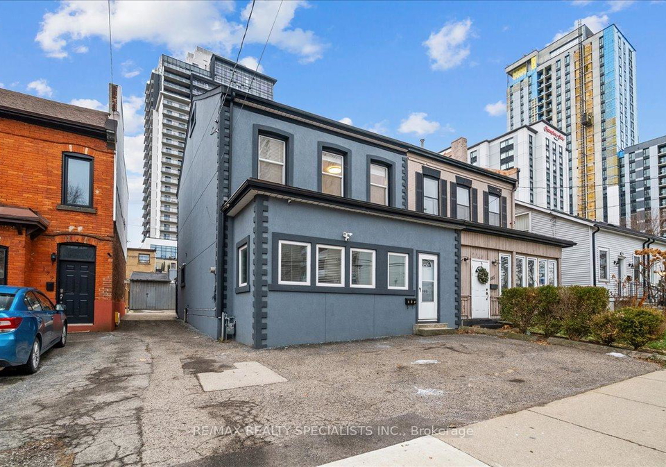 183-market-street-hamilton-ontario-x13692758